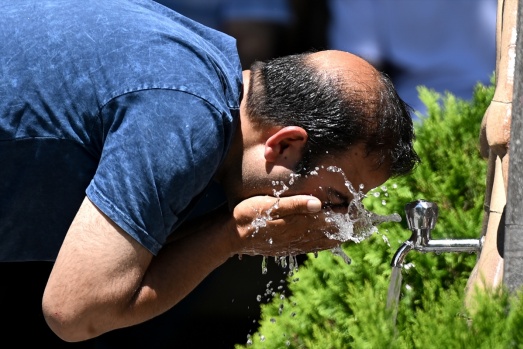 BAŞKENT'TE SICAK HAVA