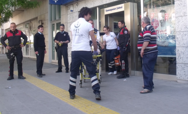 Altındağ'da banka çıkışı silahlı saldırı!