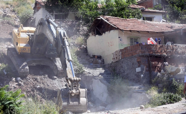 Yamaçevler'de kentsel dönüşüm çalışmaları başladı...