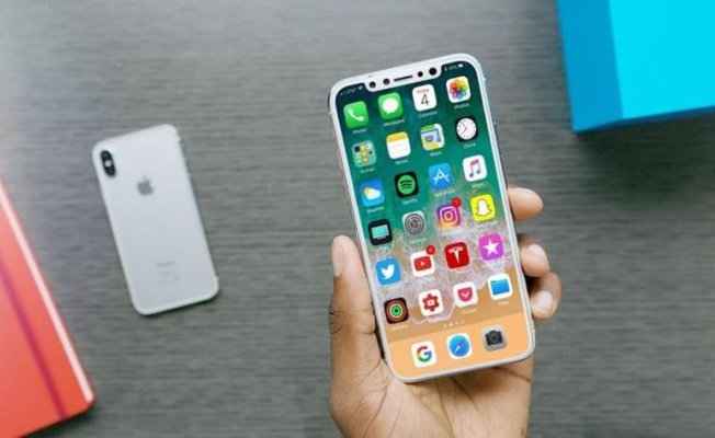 3 Farklı iPhone X modeli geliyor