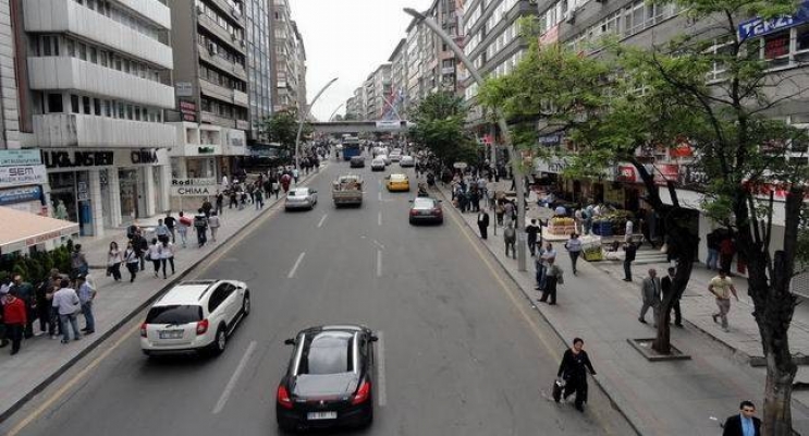 Başkentin Göbeğinde Şüpheli Araç Alarmı!