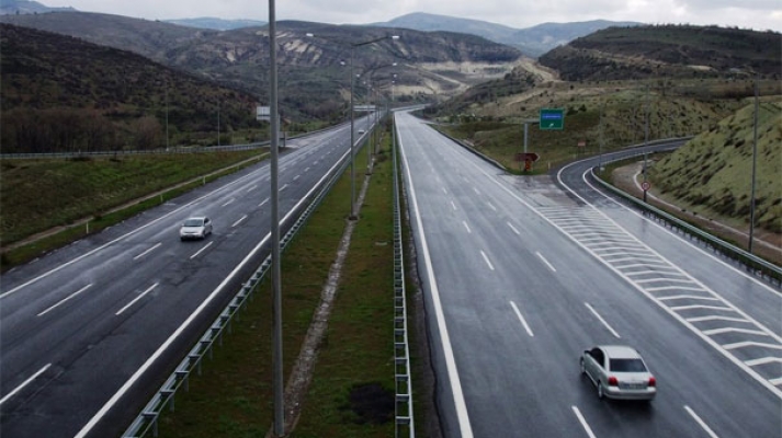 Bakanlık Harekete Geçti! Otoyollarda Yeni Düzenleme...