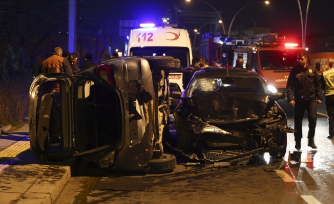 Ankara'da Trafik Kazası!