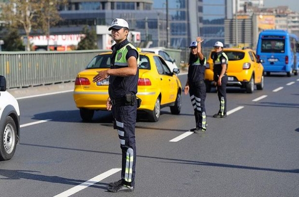 DİKKAT.. Pazar Günü Yollar Kapanacak!