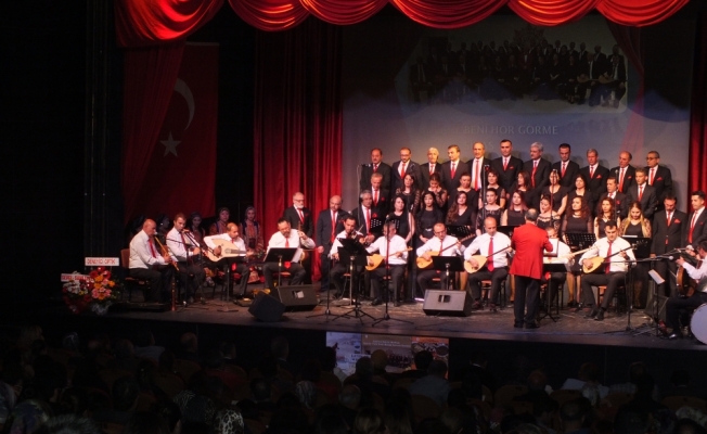 Sivas'ta THM korosu konser verdi