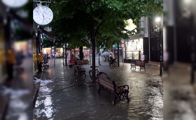 Eskişehir'de sağanak