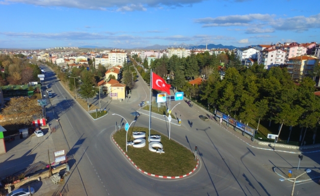 Beyşehir'de kavşak düzenleme çalışmaları