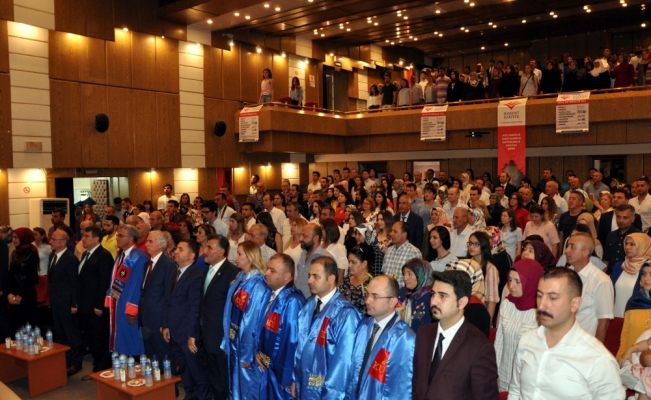 KÜ Maliye Bölümü ikinci mezunlarını verdi