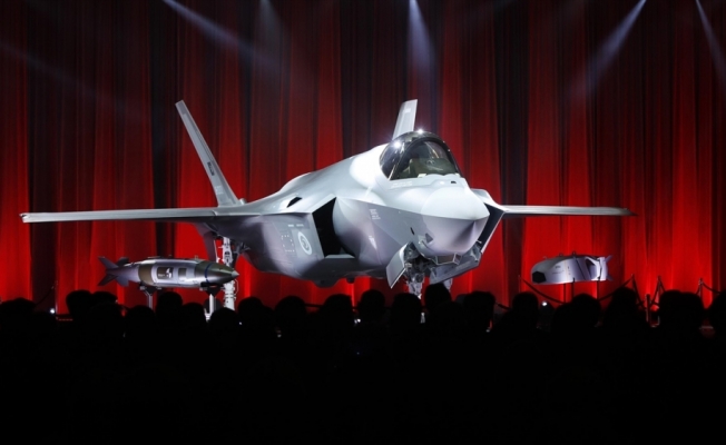 Türkiye ilk F-35'ini teslim aldı