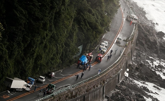 Japonya'da sıcaklık  ve felaketler bir ayda 300'ü aşkın can aldı