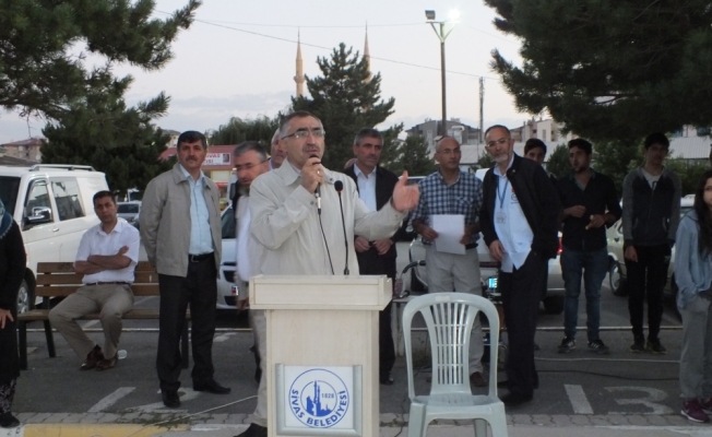 Sivas'ta hacı adayları kutsal topraklara uğurlandı