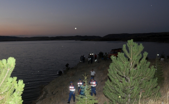 Boğulma tehlikesi geçiren Suriyeli çocuk hastaneye kaldırıldı