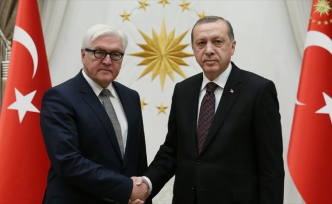 Cumhurbaşkanı Erdoğan ile Steinmeier telefonda görüştü