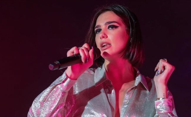 Dua Lipa Antalya'da konser verdi