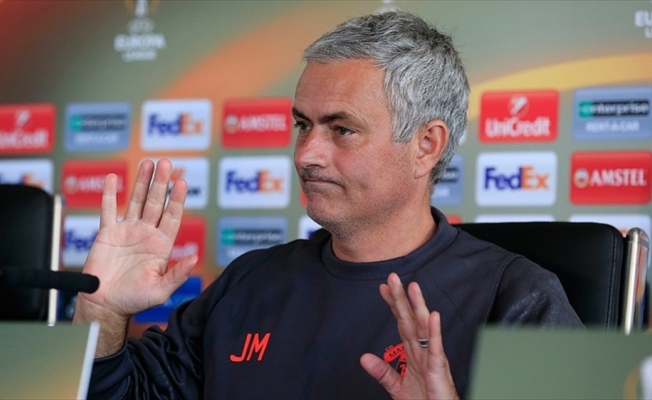 Mourinho'dan 259 saniyelik basın toplantısı