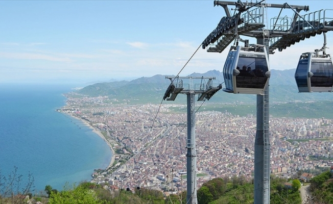 Ordu'daki teleferik 9 günde 100 bin yolcu taşıdı