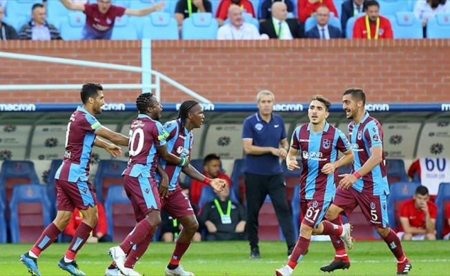 Trabzonspor Kasımpaşa'yı ikinci yarıda devirdi