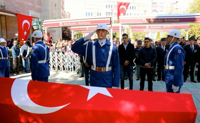 Şehitlerimizi uğurluyoruz