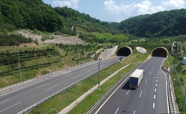 Bolu Dağı Tüneli'nin Ankara yönü ulaşıma kapanacak