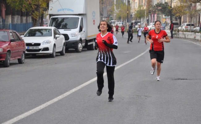 Zekai Baloğlu Atletizm Yarışması