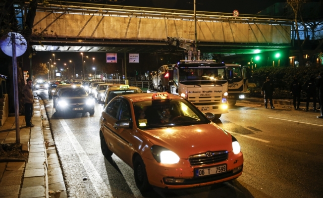 Başkentte zincirleme trafik kazası: 2 yaralı