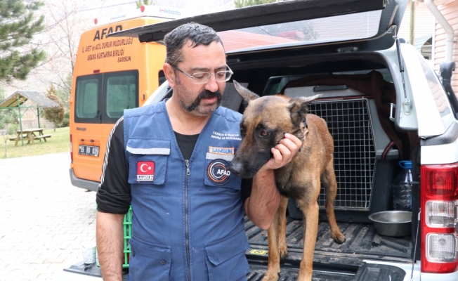 GÜNCELLEME - Niğde'de bir dağcının çığ altında kalması