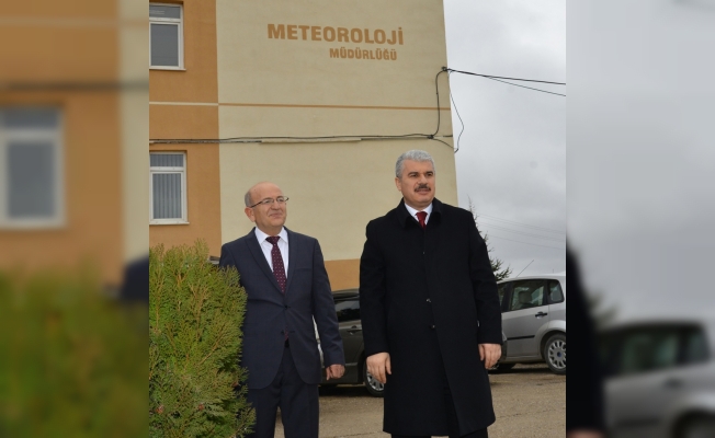 Vali Akın'dan meteoroloji müdürlüğünde inceleme