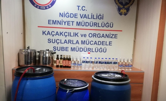 Niğde'de kaçak içki operasyonu