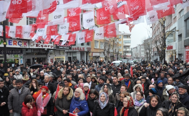 CHP Grup Başkanvekili Özel, Akşehir'de