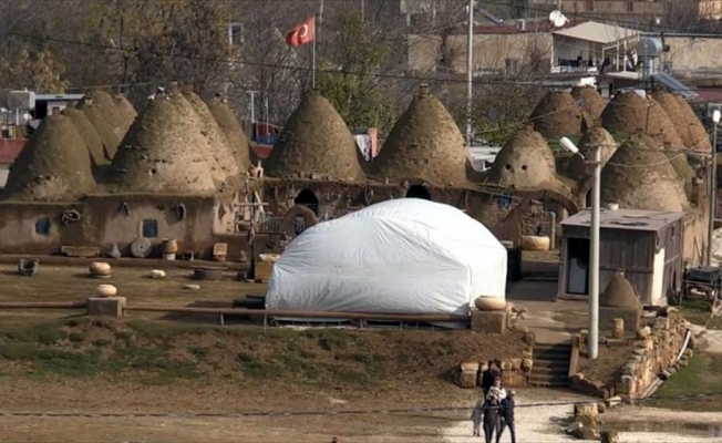 Harran'ın konik kubbeli evlerine bakım