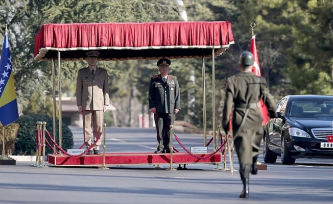 Orgeneral Güler Bosna Hersek Genelkurmay Başkanı ile görüştü