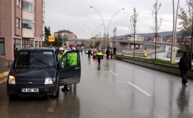 Çankırı'da hafif ticari aracın çarptığı yaya öldü