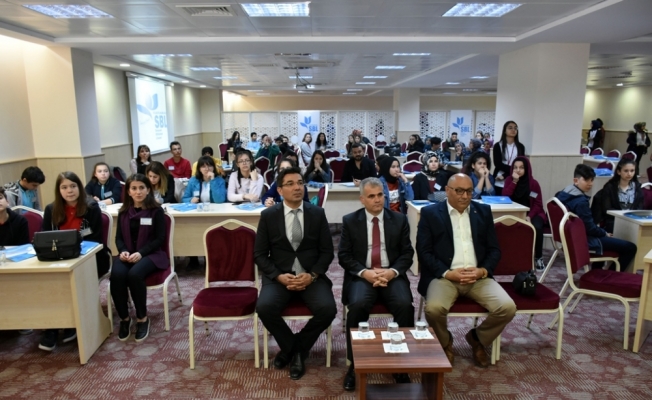 Karaman Sosyal Bilimler Lisesi'nden İngilizce Festivali