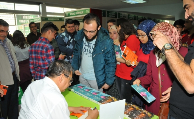 Akşehir’de “Can Veren Pervaneler” konferansı