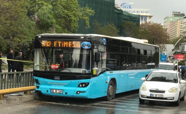 Başkentte halk otobüsü kaza yaptı: 10 yaralı