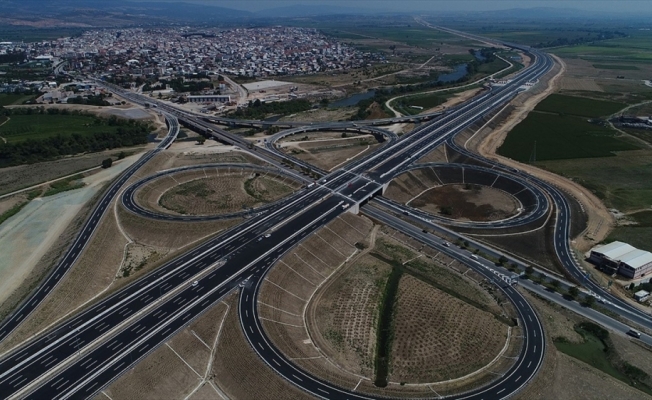 İstanbul-İzmir arasında kısalan yol tasarrufu artıracak