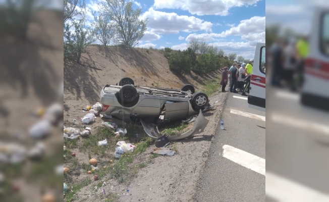 Kırıkkale'de otomobil su kanalına devrildi: 1 yaralı