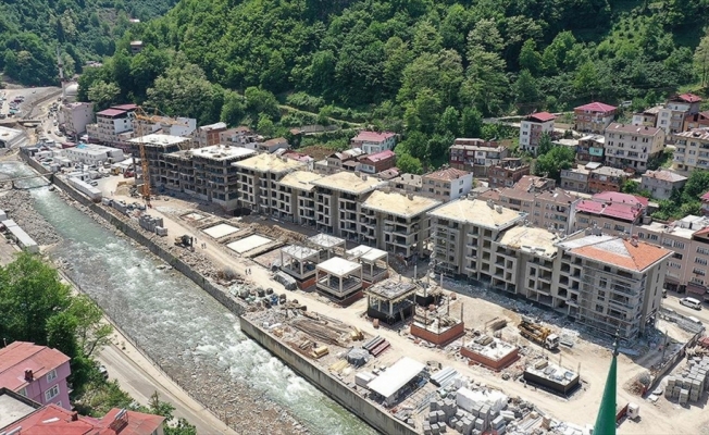 Sel felaketinin yaşandığı Dereli'de yeni yapıların inşasında sona yaklaşıldı