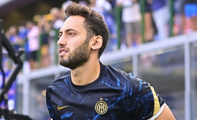 Hakan Çalhanoğlu, Inter'in sezonu galibiyetle açmasında başrol oynadı