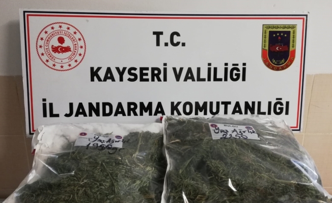 Kayseri'de 4 kilo 200 gram esrar ele geçirildi