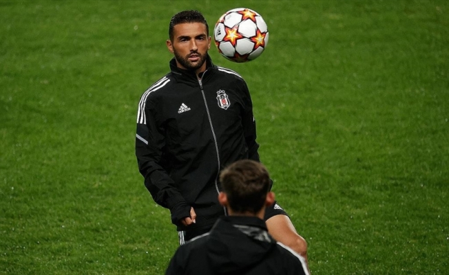 Beşiktaşlı futbolcu Umut Meraş'ın burun kemiği kırıldı