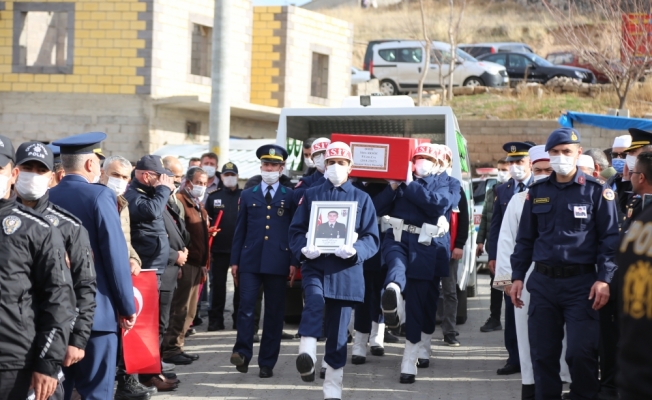 Şehit Piyade Uzman Çavuş Aksöz, Nevşehir'de son yolculuğuna uğurlandı