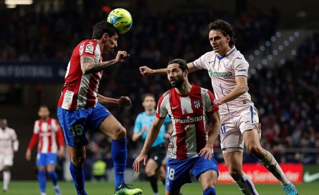 Enes Ünal'ın golleri Getafe'ye yetmedi, Madrid derbisini Atletico Madrid kazandı