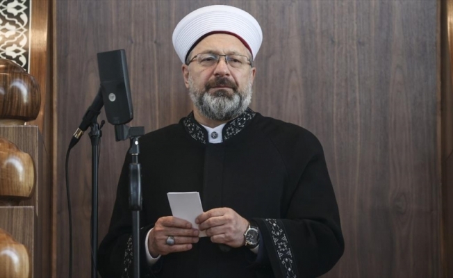 Diyanet İşleri Başkanı Erbaş: Camilerimizi gençlerle çocuklarla derslerle donatmaya çalışacağız