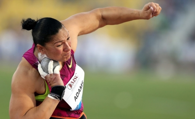 Gülle atma sporunun efsanelerinden Valerie Adams kariyerini noktaladı