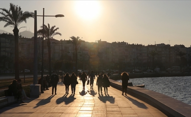 Hava sıcaklıkları çarşambadan itibaren 5 ila 10 derece artacak