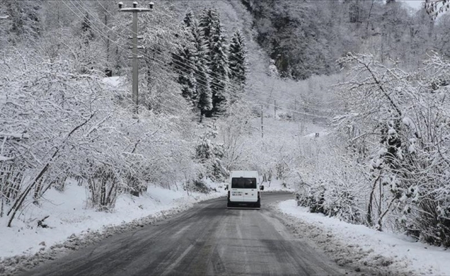 Yurdun bazı bölgelerinde kuvvetli kar, sağanak ve fırtına bekleniyor