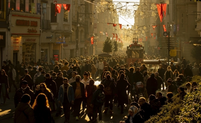 İstanbul'da Kovid-19 vaka sayıları en düşük seviyeye ulaştı