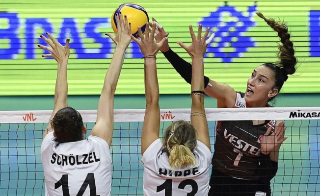 A Milli Kadın Voleybol Takımı, Almanya'yı 3-0 mağlup etti