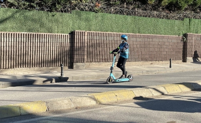 Kurallara uygun kullanılmayan elektrikli scooter, kazaya davetiye çıkarıyor